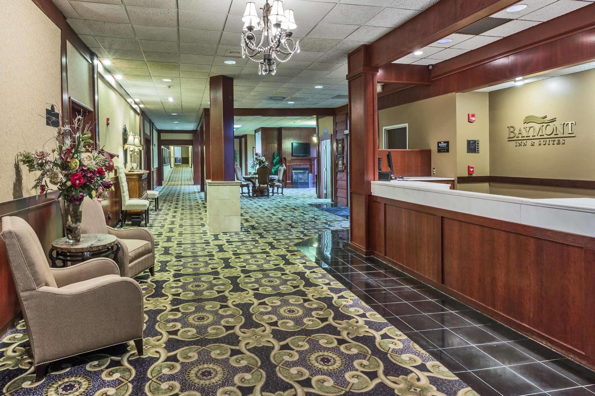 Baymont By Wyndham Mandan Bismarck Area Hotel Екстериор снимка