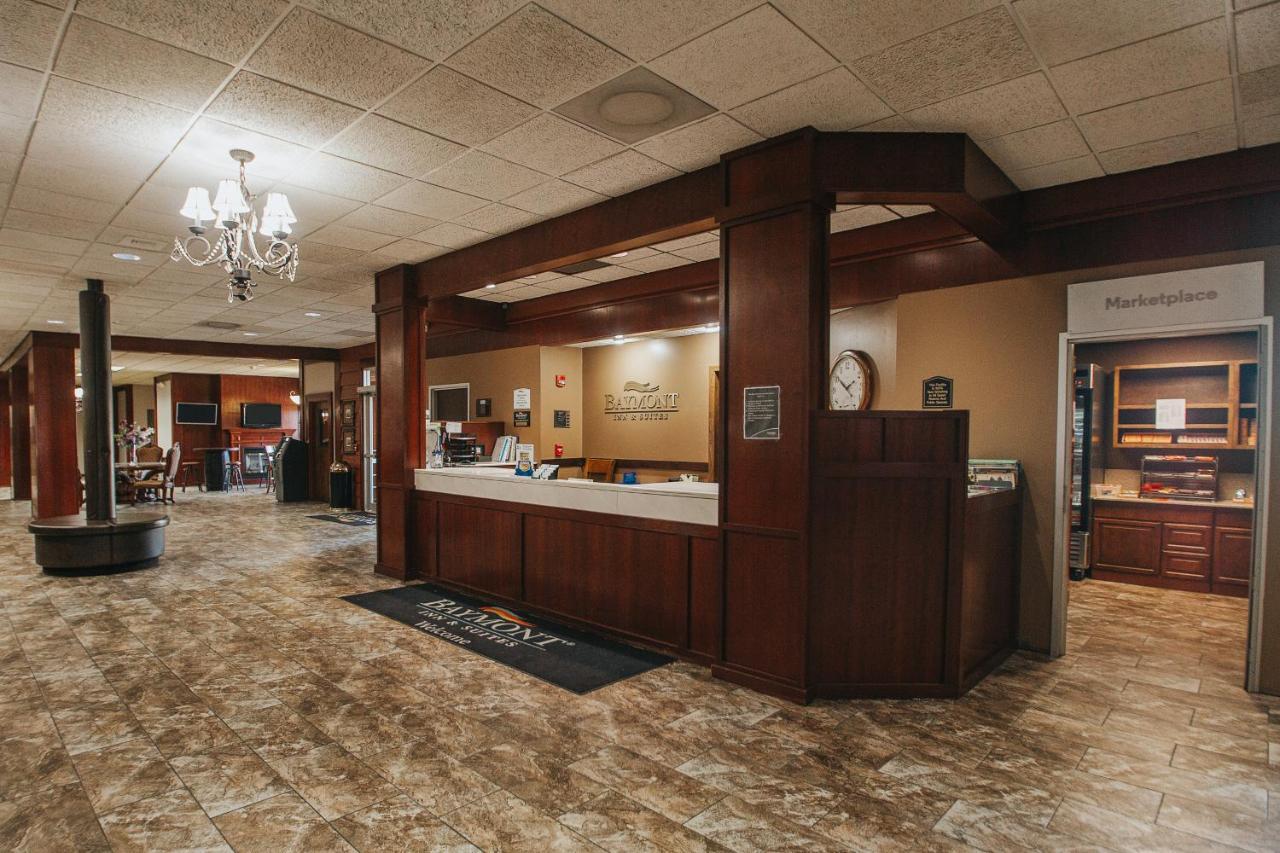 Baymont By Wyndham Mandan Bismarck Area Hotel Екстериор снимка